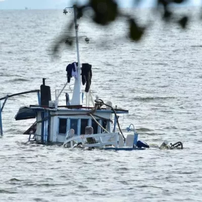 rescatan-vivos-a-otros-cuatro-pescadores-mexicanos-que-naufragaron-por-huracan-milton