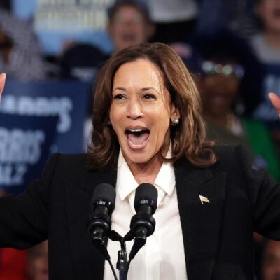 kamala-harris-are-dificultati-sa-convinga-alegatorii-latino-si-afroamericani,-arata-un-sondaj.-cifre-mai-proaste-decat-ale-lui-biden