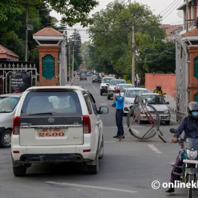 दशैंमा-बन्द-भएका-सरकारी-कार्यालय-खुले,-टीका-लगाउने-क्रम-भने-जारी