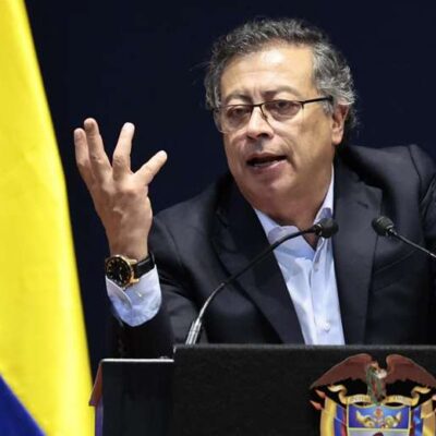 el-gobierno-colombiano-prorroga-por-6-meses-cese-al-fuego-con-un-bloque-de-las-disidencias