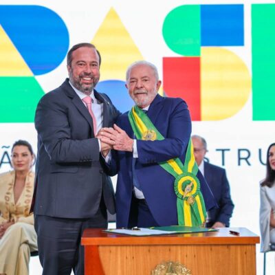 ministro-de-lula-defende-explorar-petroleo-“enquanto-o-mundo-consumir”