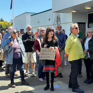 ruataniwha-dam-revival-strikes-protest-as-it-hits-council-chambers-again:-‘this-will-affect-our-whakapapa’