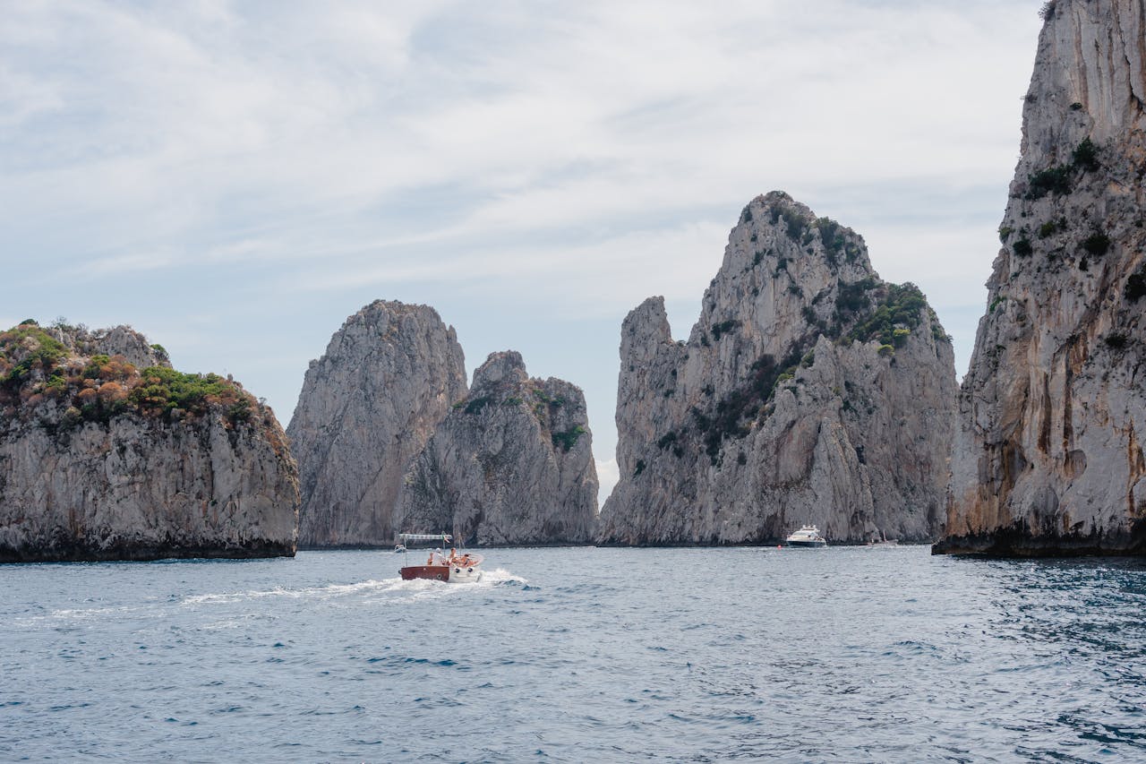 vuoi-vivere-vicino-al-mare-in-un-posto-paradisiaco?-ecco-quanto-costa-una-casa-in-questa-splendida-e-rinomata-isola-italiana