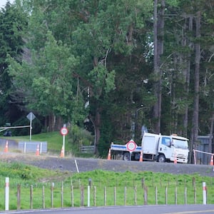 north-waikato-murder:-man-who-died-after-being-found-critically-injured-on-hampton-downs-road-was-returning-from-taupo-–-mother