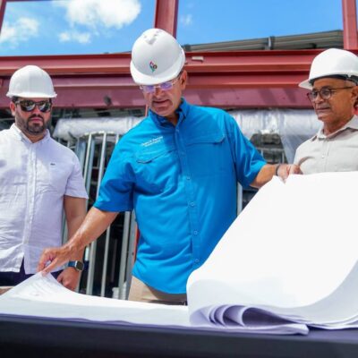 pedro-pierluisi-anuncia-la-reconstruccion-del-muelle-de-mayaguez-a-un-costo-de-$200-millones