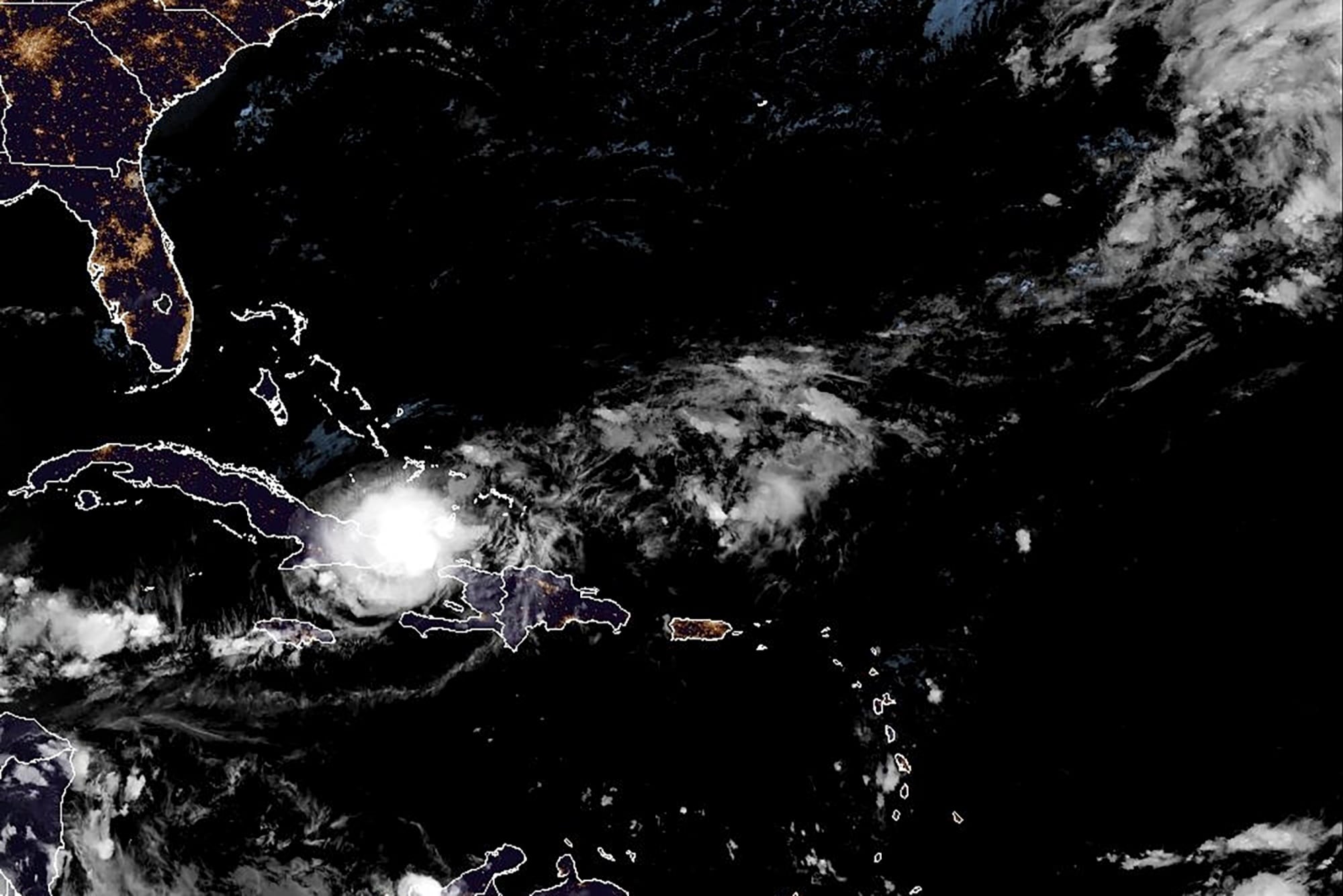 tormenta-tropical-oscar-deja-seis-muertos-y-fuertes-lluvias-al-este-de-cuba