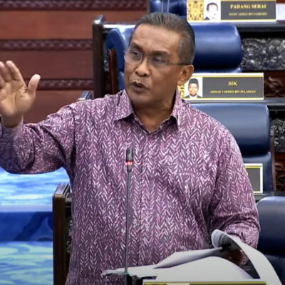 house-erupts-after-takiyuddin-brings-up-royal-addendum-issue