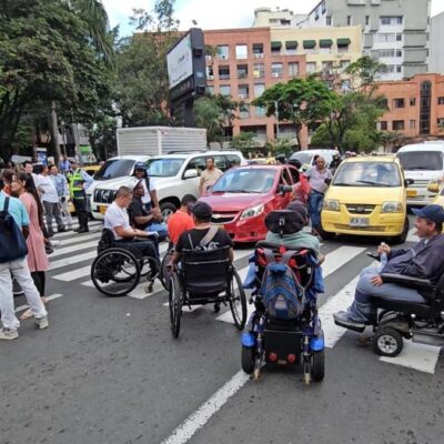 atencion:-se-registran-protestas-en-la-zona-azul-y-en-la-zona-verde-de-la-cop16