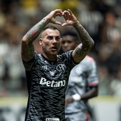 el-gol-de-eduardo-vargas-no-evita-la-derrota-de-atletico-mineiro-en-brasil