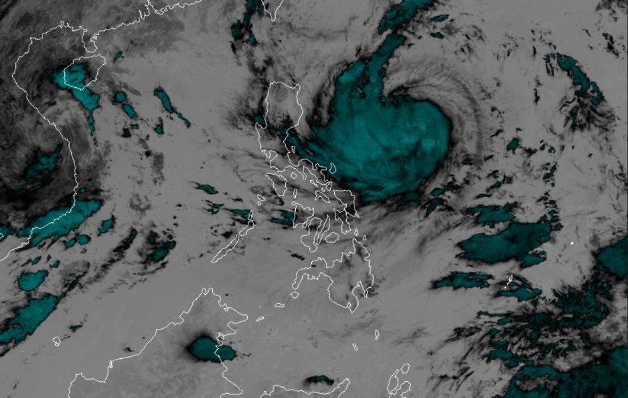 after-‘kristine’:-storm-‘leon’-advances-toward-luzon