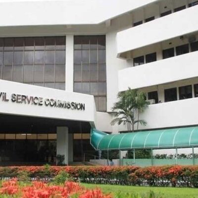 csc:-report-fixers,-lazy-government-workers