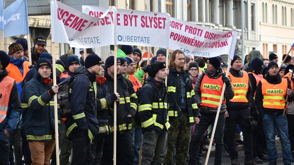 je-na-case-rict-dost,-pujdeme-protestovat-pred-vnitro,-ohlasili-odborari-bezpecnostnich-slozek