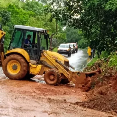 mop-trabaja-en-despejar-derrumbes-y-restablecer-vias-en-provincias-afectadas-por-lluvias